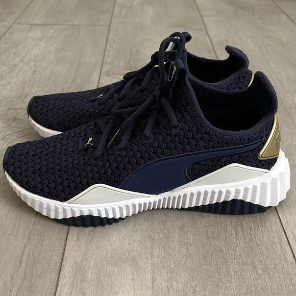 Knit Lace Runners Navy, Size 7.5 - Picture 5 of 10